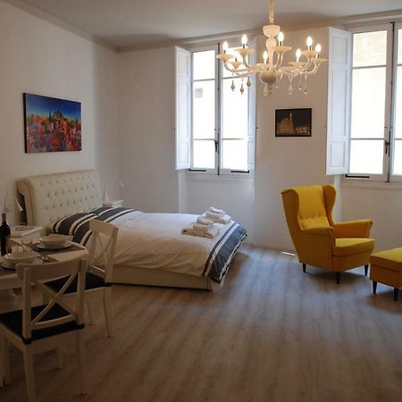 Berardi Palace - Vigna Nuova Apartment Floransa Dış mekan fotoğraf